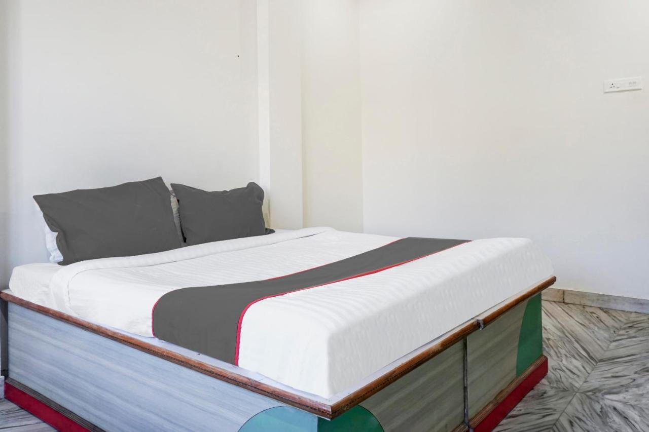 Collection O 86387 Pristine Inn Hotel 4* Pune